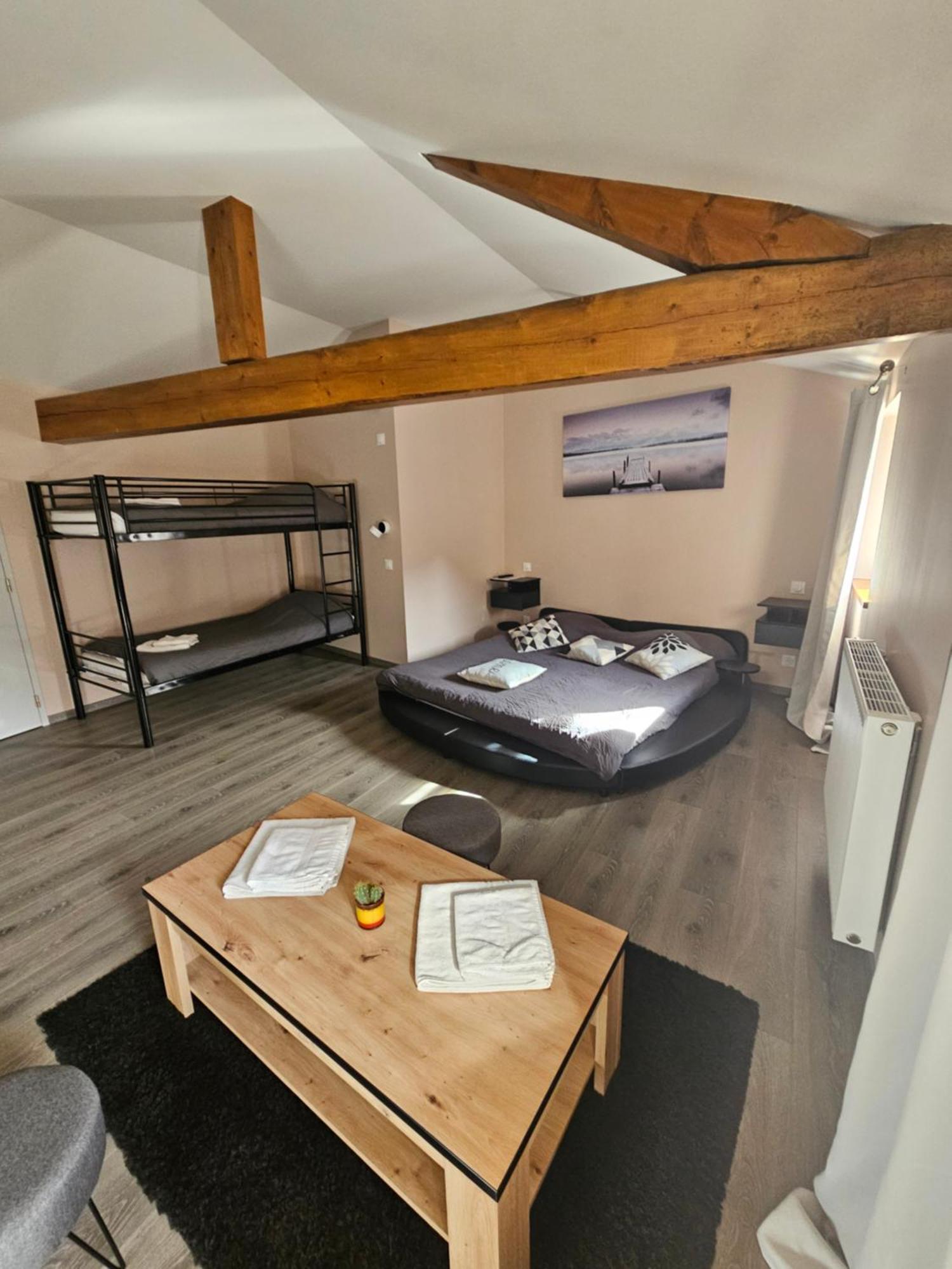 Le Campcardos Hotel Porta Luaran gambar